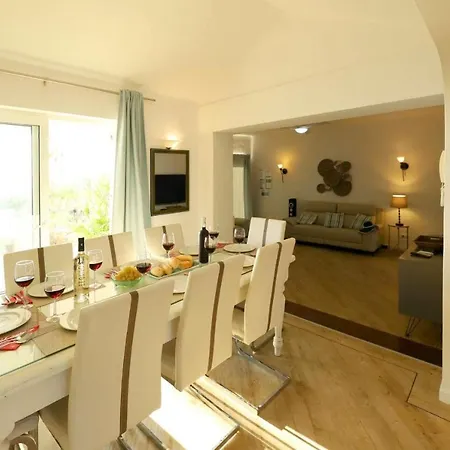 Cancilla Villa