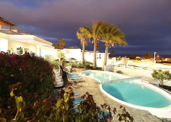 Cancilla Puerto del Carmen (Lanzarote)